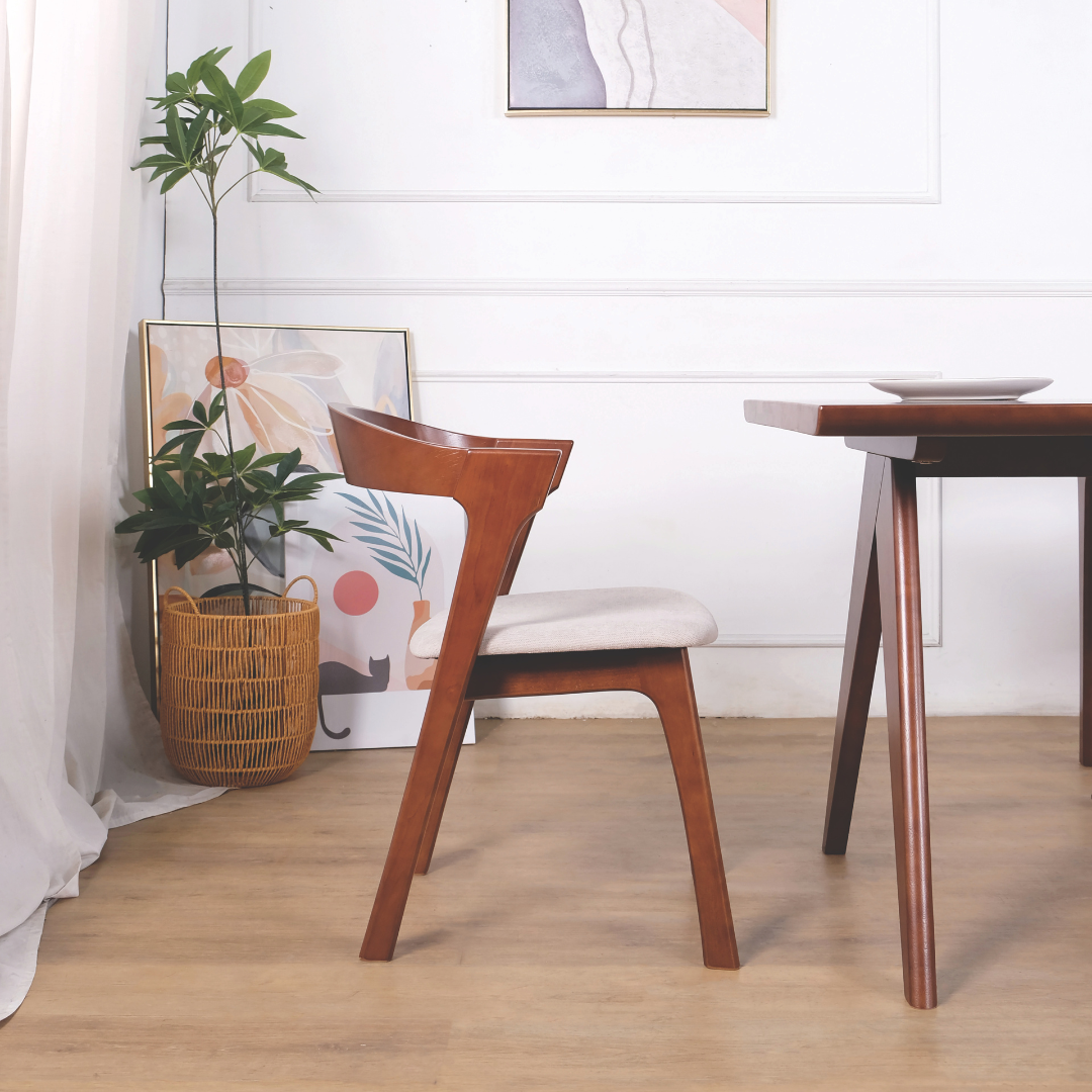Una Wooden Dining Chair